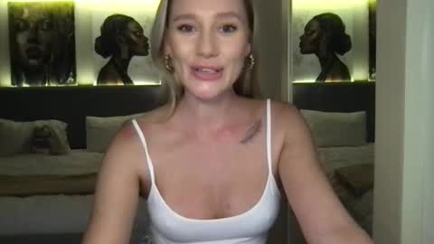 Stella online show from 18, 9, 2025