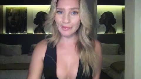 Stella online show from 30, 9, 2025