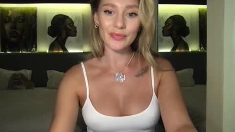 Stella online show from 14, 10, 2025