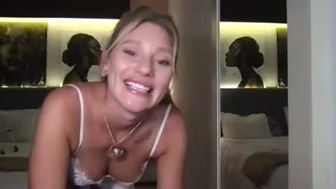 Stella online show from 22, 10, 2025