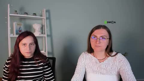 stella_red online show from 14, 11, 2025