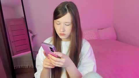 Snapshot of stella_sunny chatting on 26, 2, 2025 stella_sunny online show from 26, 2, 2025
