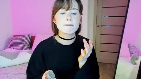 Snapshot of stella_sunny chatting on 29, 11, 2025 stella_sunny online show from 29, 11, 2025