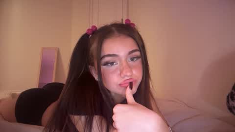 stellapearl online show from 2, 10, 2025