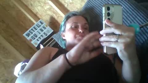 Stella online show from 17, 12, 2025