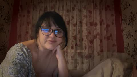 Snapshot of stellarteam chatting on 13, 11, 2025 StellarTeam online show from 13, 11, 2025