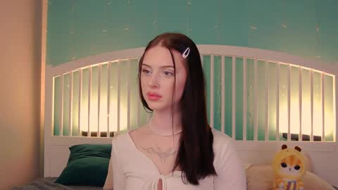 Snapshot of stellary_shy chatting on 10, 12, 2024 Stellary online show from 10, 12, 2024