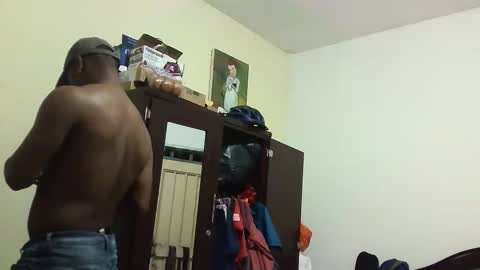 Snapshot of stemanlu9 chatting on 18, 11, 2025 Steman online show from 18, 11, 2025