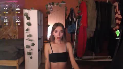 Snapshot of steph_fossst chatting on 15, 9, 2025 Stephanie 3 online show from 15, 9, 2025