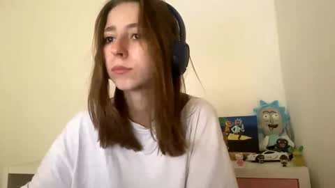 Emilia online show from 18, 10, 2025
