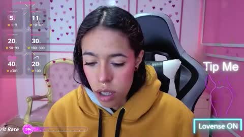 Stephania online show from 18, 12, 2025