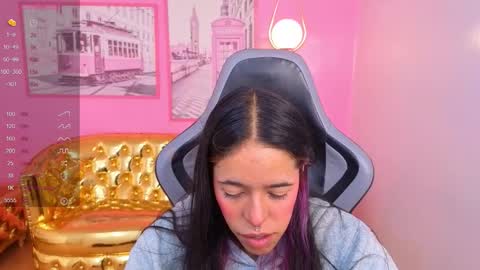 Stephania online show from 15, 2, 2026