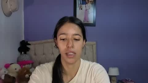 Stephania online show from 9, 7, 2026