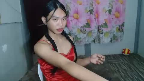 Snapshot of stephanie_zee chatting on 6, 6, 2026 stephanie_zee online show from 6, 6, 2026