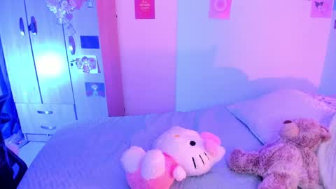 Stephanie  online show from 26, 2, 2025