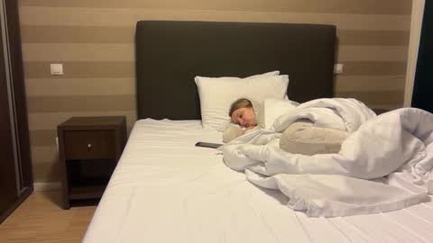 Stephany online show from 13, 12, 2025