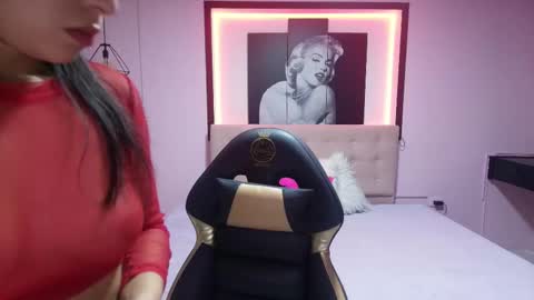 stephany_rodriguez_ online show from 24, 2, 2025
