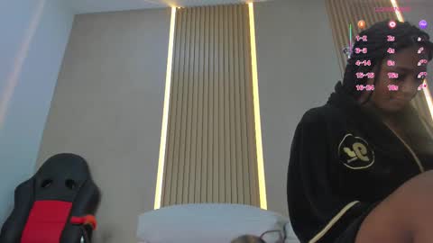 Snapshot of stephany_summer chatting on 13, 9, 2025 Stephany online show from 13, 9, 2025