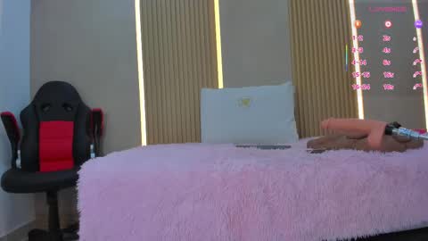 Snapshot of stephany_summer chatting on 1, 10, 2025 Stephany online show from 1, 10, 2025