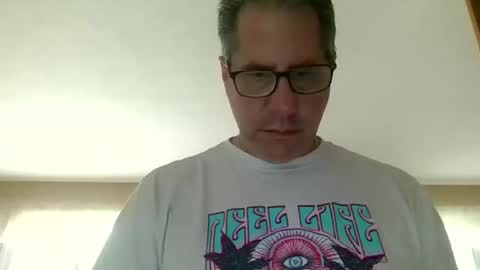 stephenhal9 online show from 24, 4, 2026