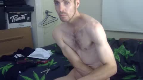 Snapshot of steveaussie chatting on 30, 5, 2026 Australian420 online show from 30, 5, 2026
