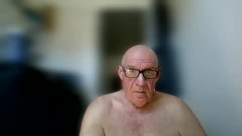 Snapshot of stevejons47 chatting on 21, 4, 2026 stevejons47 online show from 21, 4, 2026
