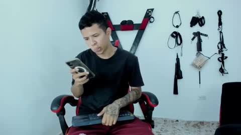 Snapshot of steven19_latinboy chatting on 5, 11, 2025 Steven online show from 5, 11, 2025