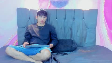 Snapshot of steven19_latinboy chatting on 29, 11, 2025 Steven online show from 29, 11, 2025