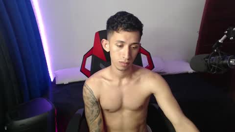 Snapshot of stevensex501 chatting on 10, 1, 2025 steven online show from 10, 1, 2025