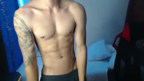 Snapshot of stevensex501 chatting on 11, 1, 2025 steven online show from 11, 1, 2025