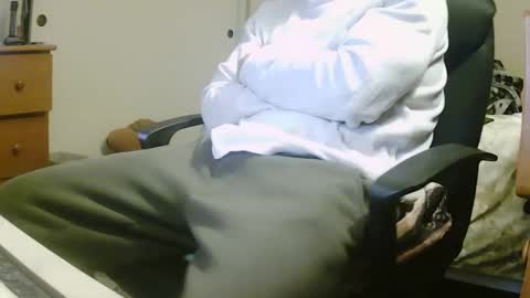 Snapshot of stevo69697 chatting on 4, 12, 2024 Chillguy online show from 4, 12, 2024