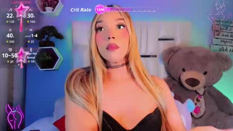 Snapshot of steyseequeen chatting on 8, 11, 2025 Steisee Reyes online show from 8, 11, 2025