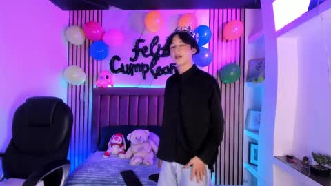 Sthepano  online show from 10, 4, 2026