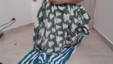 Snapshot of sthepany_gold chatting on 5, 10, 2025 sthepany_gold online show from 5, 10, 2025