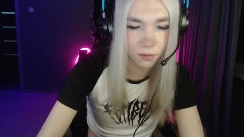 Steve online show from 4, 11, 2025