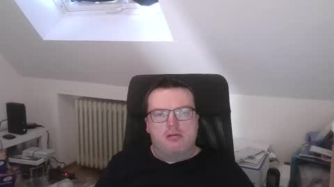 Oliver online show from 25, 3, 2026