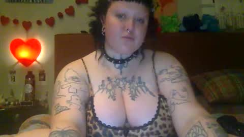 Snapshot of stinkyratboy chatting on 2, 11, 2025 stinkyrat online show from 2, 11, 2025