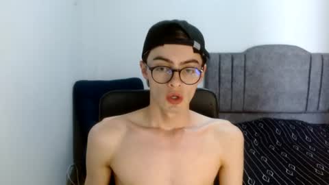 Snapshot of stiv_grant chatting on 6, 7, 2026 stiv_grant online show from 6, 7, 2026