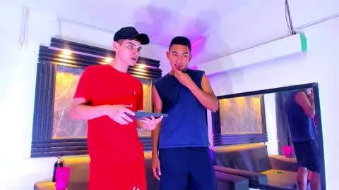 Snapshot of stivendreams chatting on 8, 11, 2025 friends online show from 8, 11, 2025