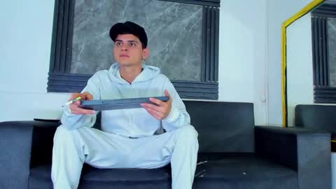 friends online show from 19, 2, 2026