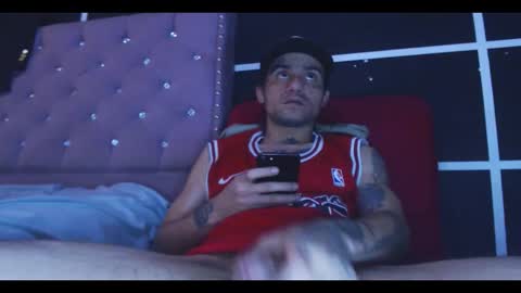 stiven online show from 4, 11, 2025