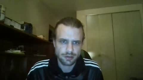 stockingsnfeet online show from 22, 4, 2026