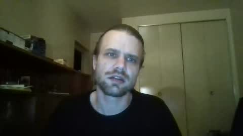 stockingsnfeet online show from 26, 4, 2026