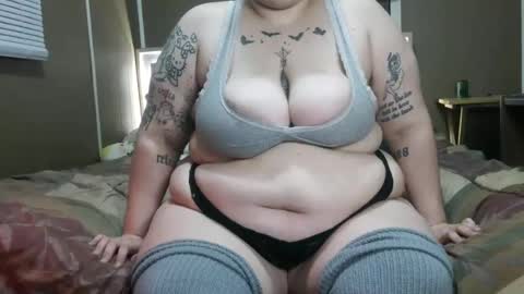 Snapshot of stonedbbw01 chatting on 13, 7, 2026 stonedbbw01 online show from 13, 7, 2026