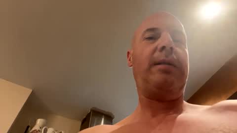 Snapshot of stoodley22 chatting on 14, 1, 2026 Stoodley22 online show from 14, 1, 2026