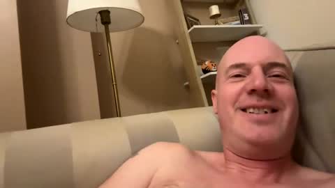 Stoodley22 online show from 19, 2, 2026