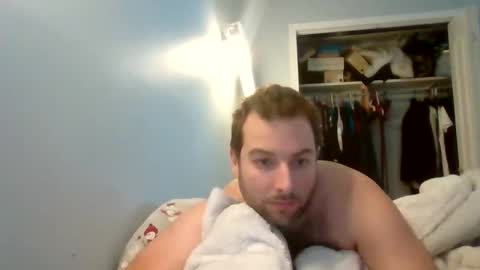 Snapshot of stoodmike chatting on 18, 12, 2025 Stoodmike online show from 18, 12, 2025