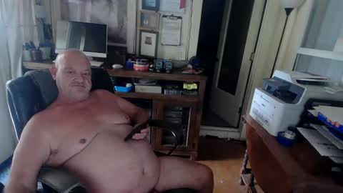 Snapshot of str8chaser1972 chatting on 29, 7, 2026 lonely here in the country online show from 29, 7, 2026