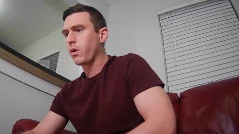 Snapshot of str8stuntcox chatting on 2, 1, 2025 Str8StuntCox online show from 2, 1, 2025