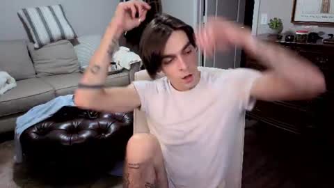 Snapshot of str8whiteboy21 chatting on 21, 7, 2026 str8whiteboy21 online show from 21, 7, 2026